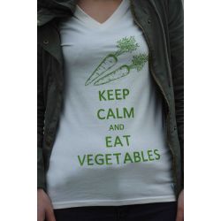 T-Shirt - "KEEP CALM AND EAT VEGETABLES" rozmiar S